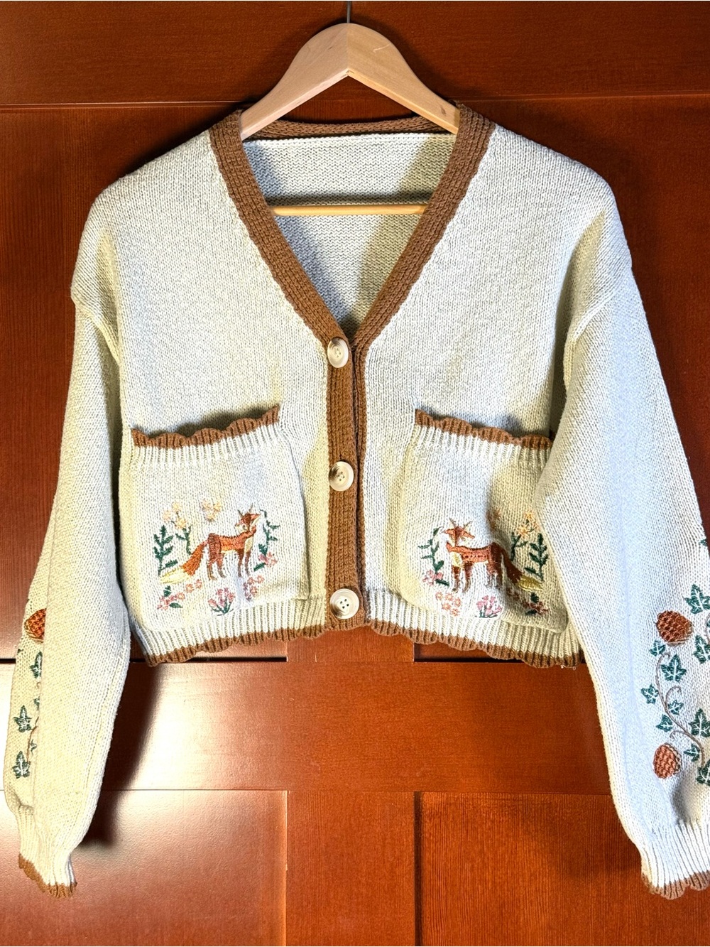 Vintage Style Fox Embroidered Cropped Cardigan Sweater Estimated M